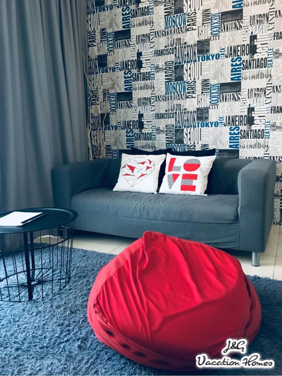 City Life By J&G Vacation Homes Skudai Bagian luar foto